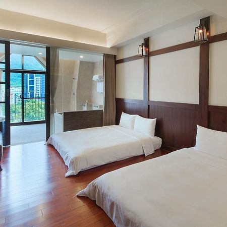 Hotel Les Champs Джиаоси Екстериор снимка