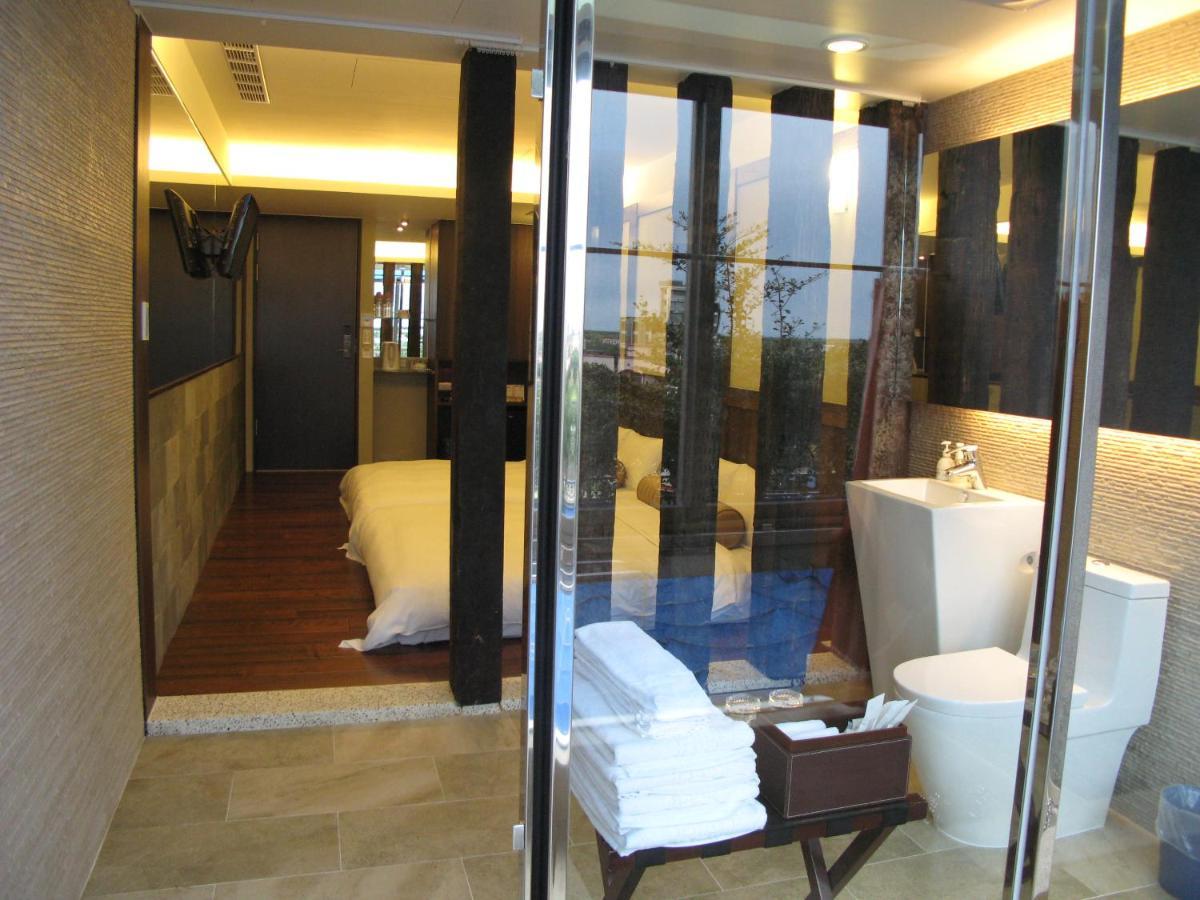 Hotel Les Champs Джиаоси Екстериор снимка