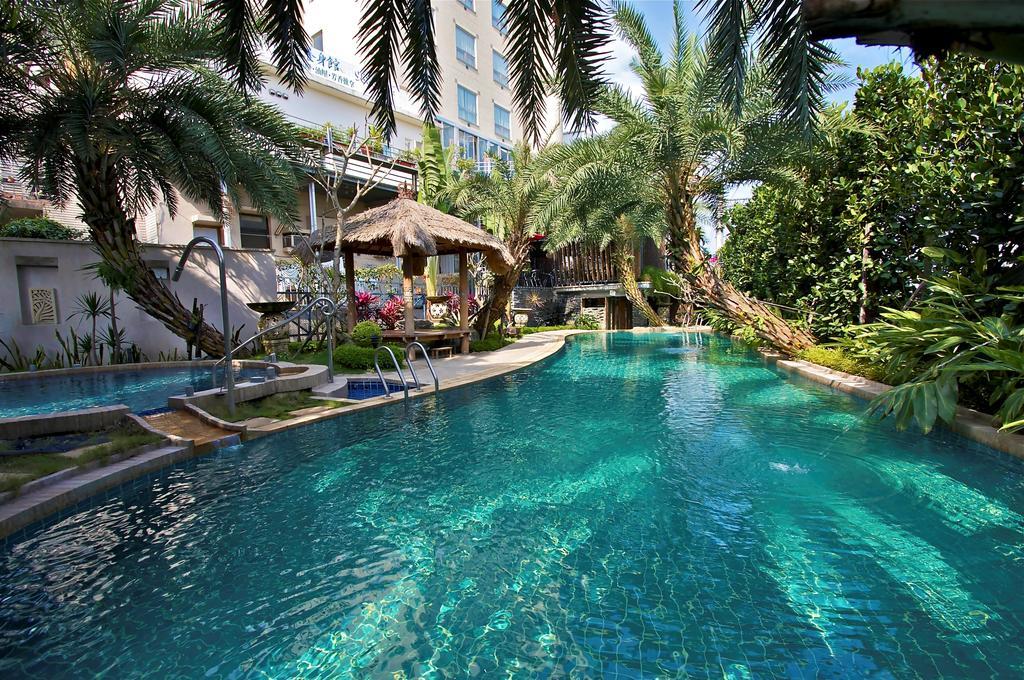 Hotel Les Champs Джиаоси Екстериор снимка