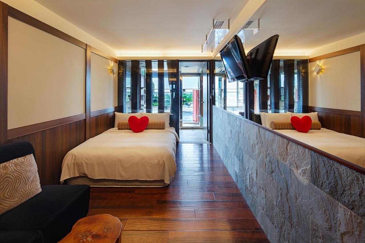 Hotel Les Champs Джиаоси Екстериор снимка